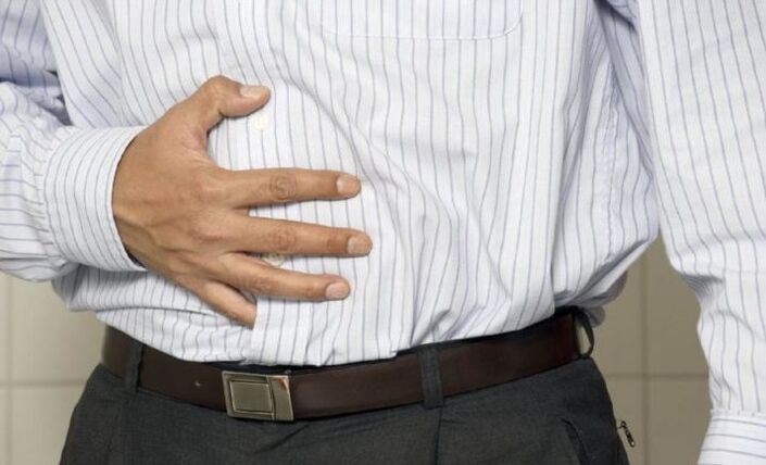 dor abdominal debido a parasitos